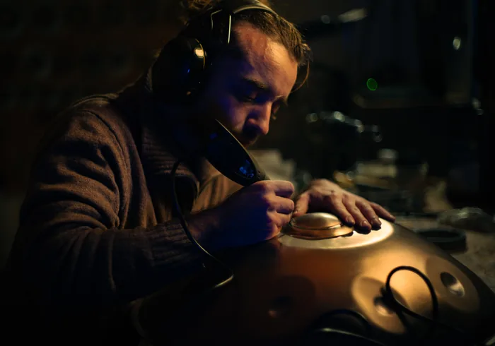 Still 11